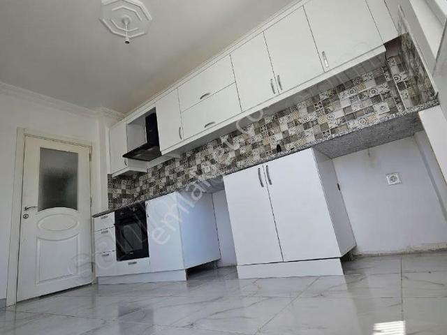 Emlak Aşkı Hastaneye 200 M Ebeveyn Banyolu Kiralık