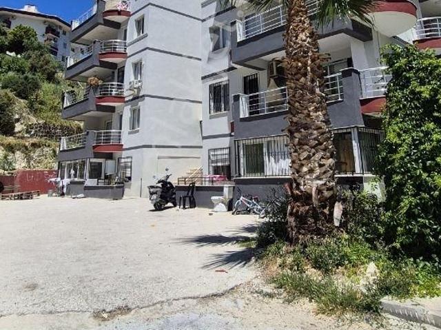 Emlak Adasından Ege Mh. 2+1 Kıralık Arakat