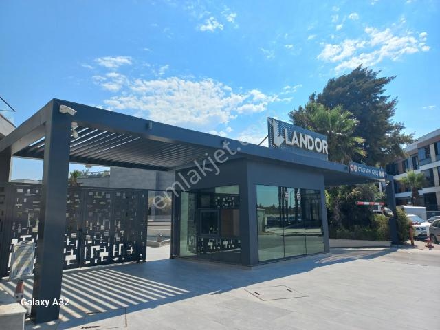 Emlak Buraya / İzmir Landor Gaziemir'de Kiralık 2+1 Lüks Daire