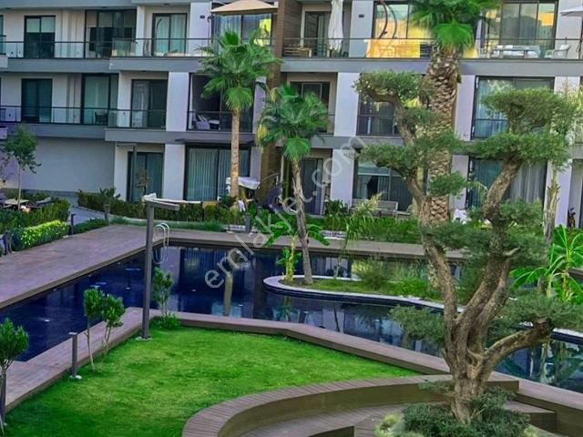 Emlak Buraya /izmir Landor Gaziemir 3+1 Bahçe Katı Kiralık Daire
