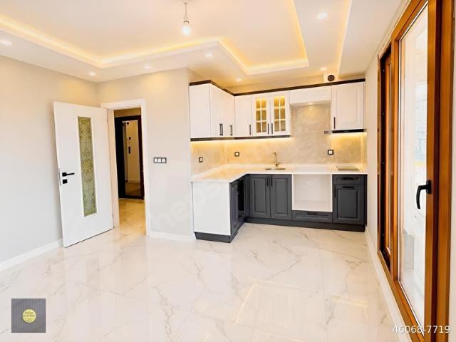EMLAK CENTER'DAN MURADİYE MAH SATILIK 1+1 SIFIR DAİRE