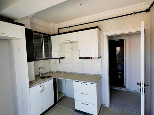 EMLAK CENTER'DAN SARUHANLI'DA 3+1 KAPALI MUTFAK SIFIR DAİRE