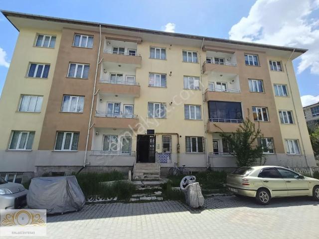 Emlak Centerden Sporkentte Satılık 1+1hesaplı Daire