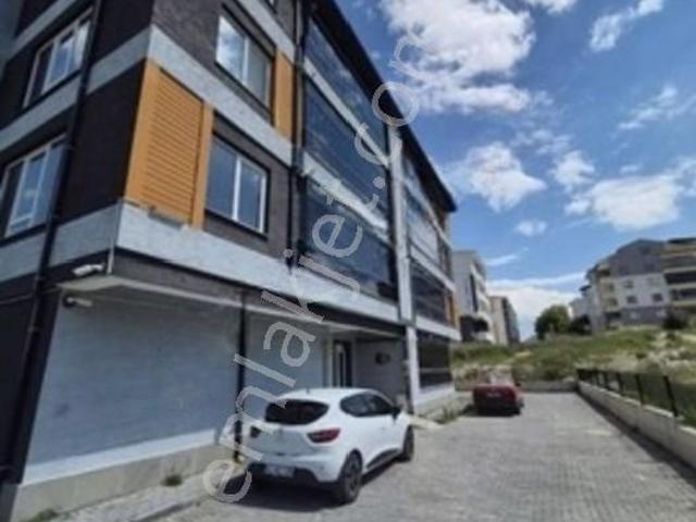 Emlak Centerden Zafertepe De Kiralık 2+1arakat Daire
