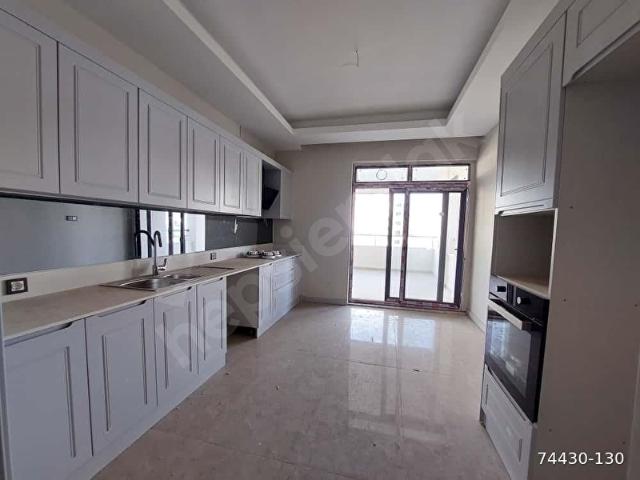 EMLAK DİYARINDAN 3.5+1 SIFIR SATILIK SON FIRSATTT DAİRE