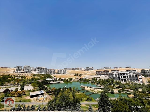 EMLAK DİYARINDAN GÖL MANZARALI 3.5+1 SIFIR DAİRE