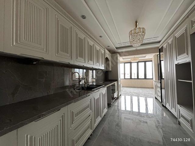 EMLAK DİYARINDAN MAVİKENT'TE ULTRA LÜKS 3.5+1 SIFIR DAİRE