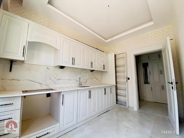 EMLAK DİYARIN'DAN SATILIK 2+1YERDEN ISITMA FIRSAT DAİRE