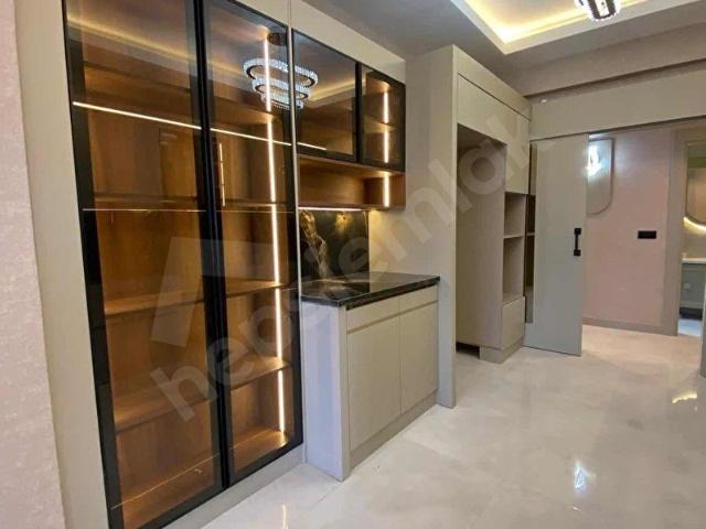 EMLAK DİYARNDAN AKKENT MİLLET CAMİİ YANUINDA LÜX 2,5+1 SATILIK D