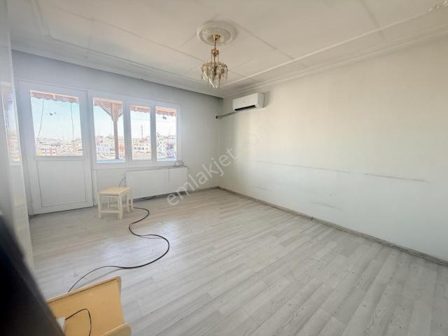 Emlak Diyarından Mimarsinanda 2+1 Kiralık Daire