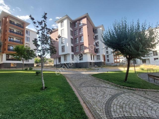 Emlak Dünyasından Elite12 Sitesinde De Satılık Daire