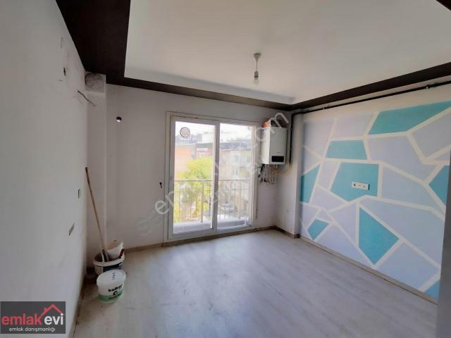 Emlak Evi'nden Orta Mh De Satılık 1+1 Kombili Daire