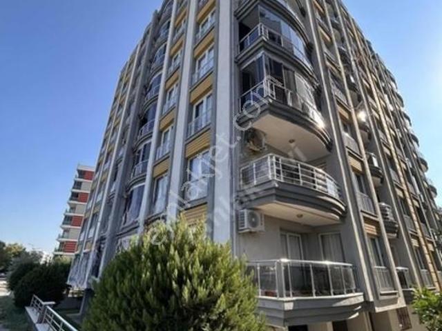 Emlak Evi'nden Adnan Menderes'de Mükemmel Konumda 3+1 Satılık