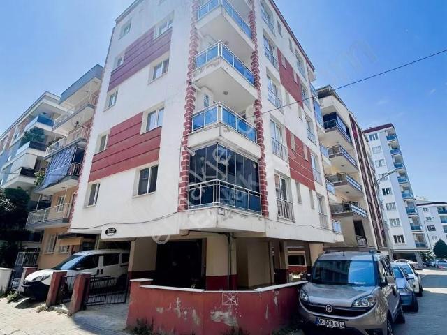 Emlak Evi'nden Güzelhisar'da Kombili Full Eşyalı 2+1
