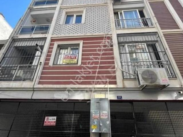 Emlak Evi'nden Kombili Klimalı Kiralık 1+1 Daire