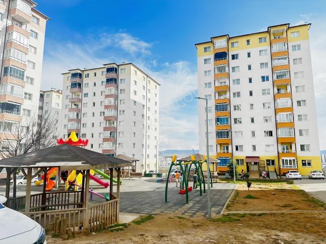 Emlak Fix'den Ahmet Turangazi Mh. Kiralık Ara Kat