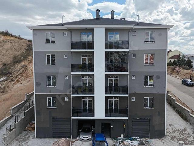 EMLAK KENT 15 TEMMUZ MAHALLESİNDE SATILIK SIFIR 1+1 DAİRE