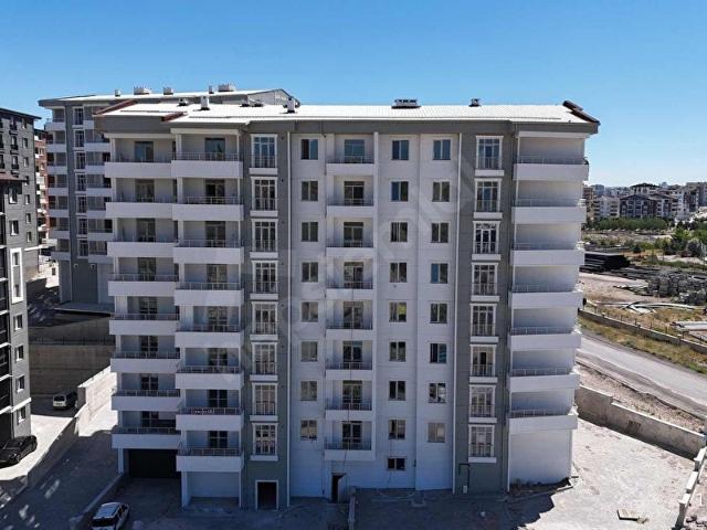 EMLAK KENTCEVHERDUDAYEV MAH.SATILIK GENİŞ 3+1 DAİRE