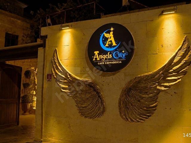 EMLAK KENTNAR KASABASI SATILIK BUTİK OTEL