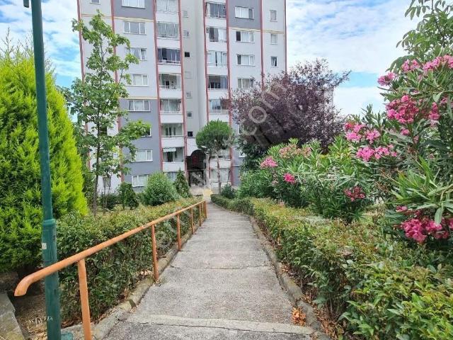 Emlak Kent'ten Kamalı Tokide Deniz Manzaralı Kiralık 3+1 Daire