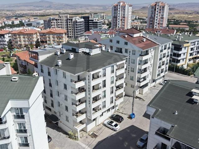 EMLAK KOMBİN*2000 EVLER MAHALLESİNDE 1+1 KİRALIK DAİRE