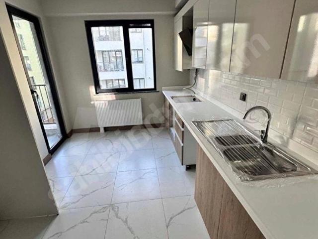 EMLAK KONUT 3.ETAP SATILIK 2+1 ARAKAT SÜPER KONUM DAİRE