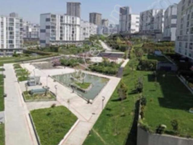 Emlak Konut Başakşehir Evleri 3+1 187 M2 Satılık Daire.