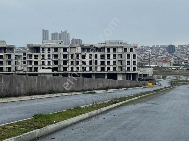 Emlak Konut Gölyaka / Avcılar Teraslı Satılık 1+1 Daire