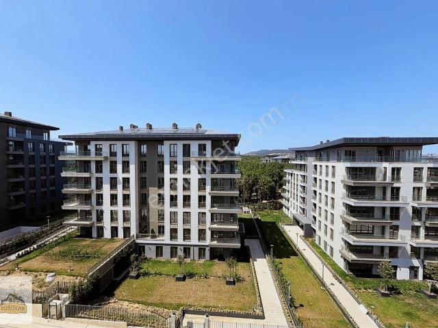Emlak Konut Çınarköy | 4+1 Kiralık Daire |