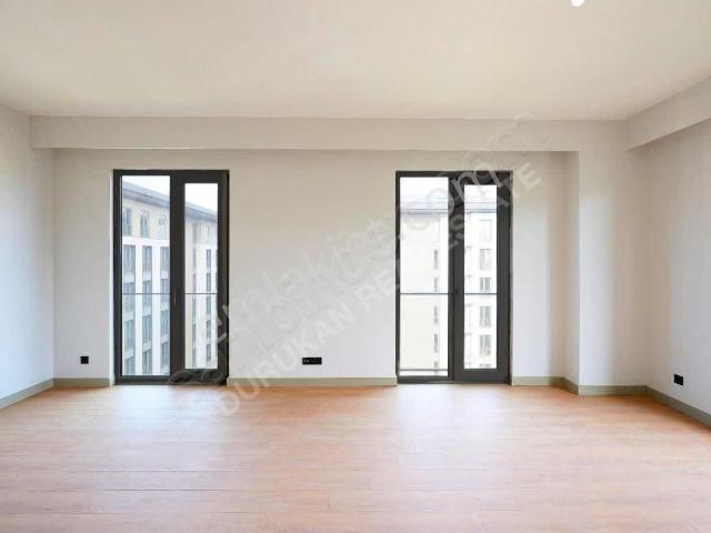 Emlak Konut Çınarköy Evleri Kiralık 4+1 Peyzaj Manzaralı Daire