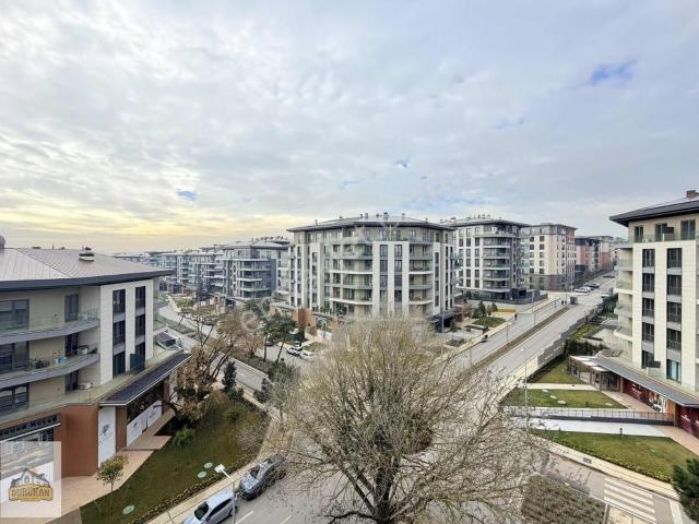Emlak Konut Çınarköy Evleri | 1+1 | 80 M² | Geniş Plan | Peyzaj