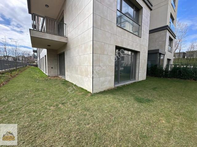 Emlak Konut Çınarköy Evleri | 5+1 Bahçe Katı Kiralık Daire |