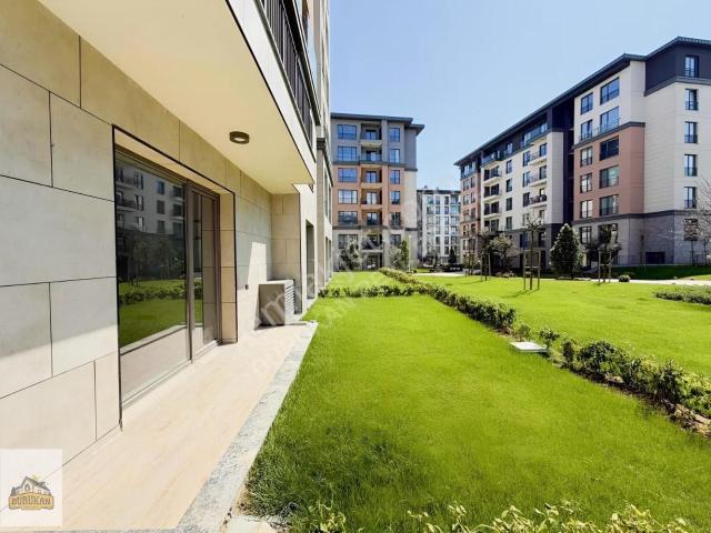 Emlak Konut Çınarköy Evleri'nde 1+1 70 M² | Özel Bahçeli