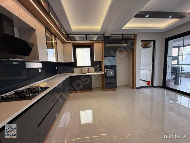 EMLAK LABtan POLATLI GÖZDE MAHALLESİNDE ULTRA LÜX 4+1 DAİRE
