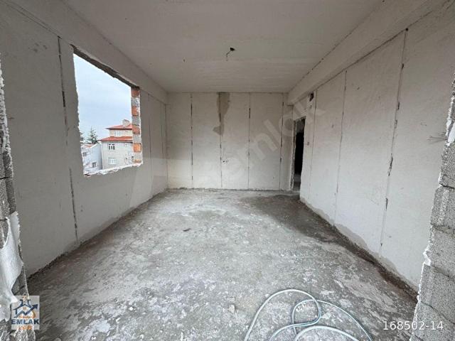 EMLAK LAB tan YUNAK SELÇUK MAH SATILIK 2+1 DAİRE