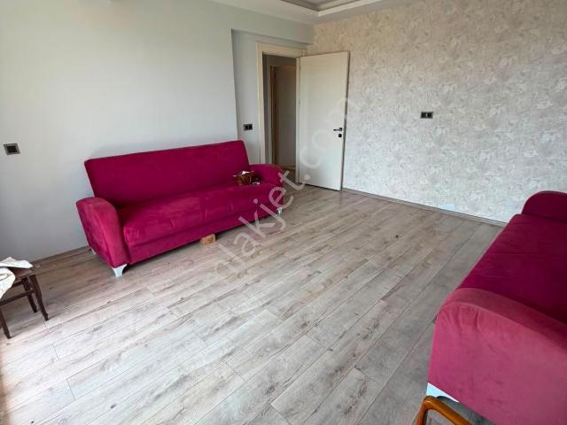 Emlakçım Dan Cezaevi Karşısı Yüksek Giriş 2+1 Daire