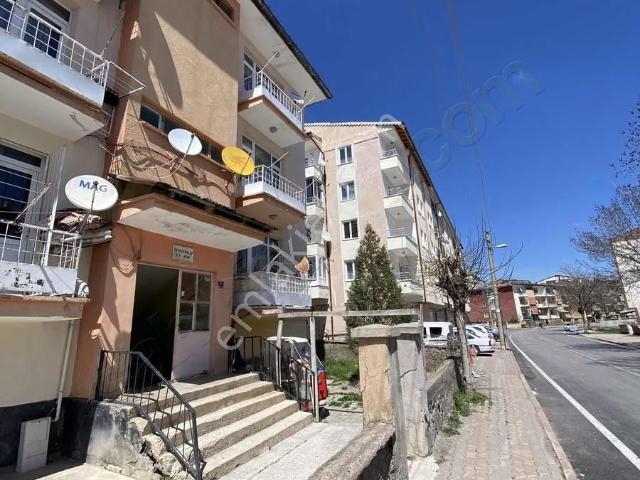 Emlak Plus'tan Satılık 2+1 Daire