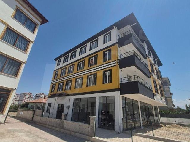 EMLAKNOMİ'DEN ÇÖMLEKÇİ'da 2+1 ARA KAT SATILIK DAİRE 107392
