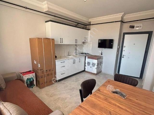 Emlaknomi'den Hastane Karşısında 1+1 Sıfır Eşyalı Kiralık Apart