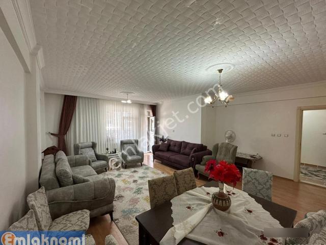 Emlaknomi'den Mahmudiye Mahallesi Satılık 6+2 Dubleks Daire