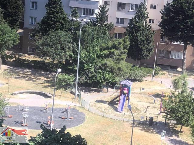 Emlakbank Konutlarında Ara Kat 3+1 Daire