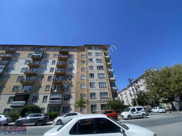 Emlakcımdan Kurtuluş Sarper Cad.üzeri Köşe 3+1 Asansörlü