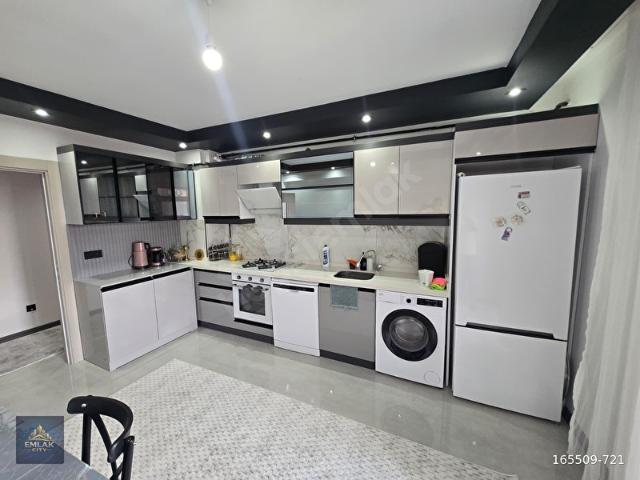 EMLAKCİTY GM ÇAMLICA MH TAPUYA İŞLİ ÖZEL GARAJLI LÜKS 3+1 DAİRE