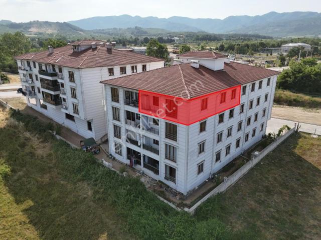 Emlakevim Gümüşova Fatih Mah.de 2+1 Kiralık Hastane Yakınında