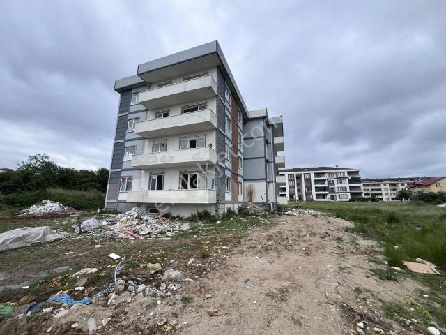 Emlakevim Sakarya Hendek Yeni Mahallede 3+1 Satılık Daire !