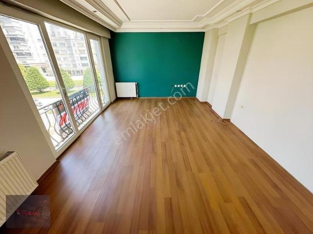 Emlakkent'ten Kiralık 3+1