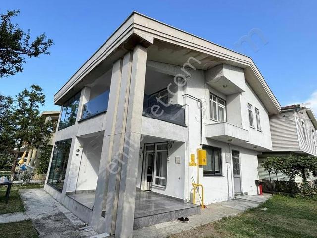 Emlakkent'den Kiralık Taflan'da 4+1 Lüks Villa