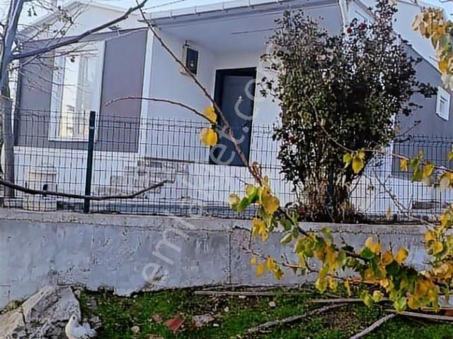 Emlakyap Tan Merkez Kadıköyde Satilik Müstakil Ev