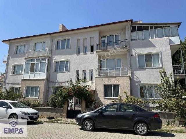 Empa'dan Ertuğrulgazi Mah. 4+1 170m² Teraslı Bakımlı Daire