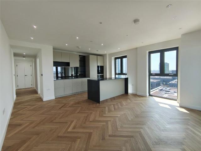 Emperor Point, Woodberry Down, London N4, 2 bed flat to rent, £2,900 pcm | PrimeLocation